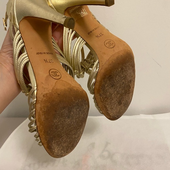 Authentic Chanel heels - Picture 9 of 12